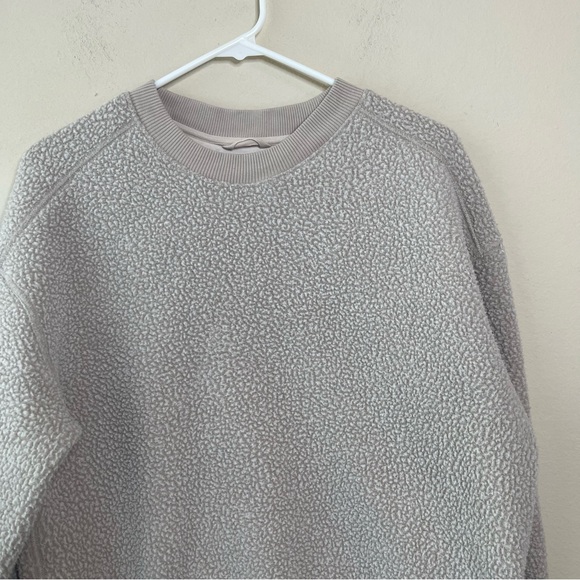 Everlane Renew Teddy Crewneck Sweater - Picture 5 of 15